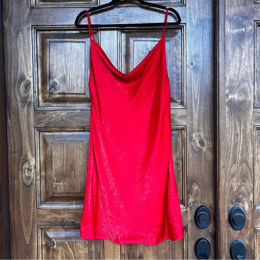 Red Altar'd State “Anniston” Size L Cowl Neck Satin Dress